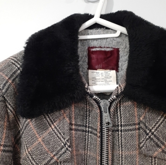 Vintage Wool Bomber Jacket with Fleece Collar - Picture 5 of 10